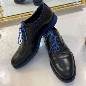 LOUIS VUITTON MEN’S LACE UP OXFORD BLACK SHOES WITH BLUE DETAILS